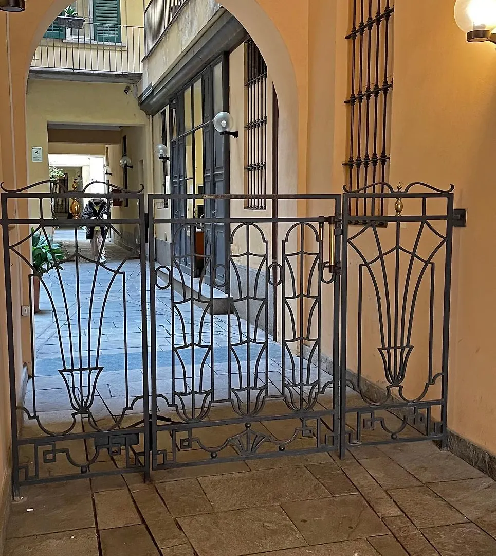 Appartamento In Corte Corso Genova Navigli Darsena Μιλάνο